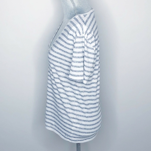 Victoria's Secret Top T-Shirt V Neck Striped (L12) - Picture 3 of 6